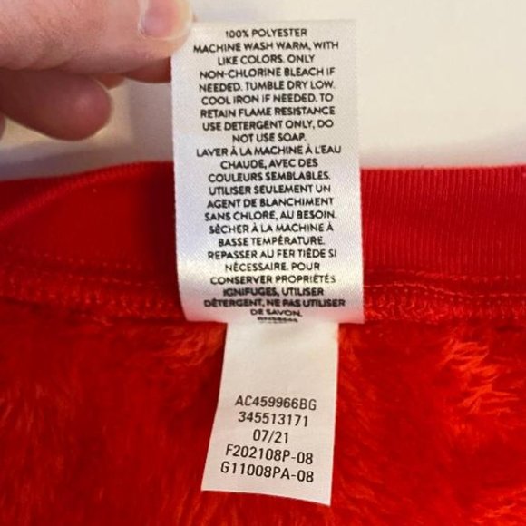 Nordstrom Kids' Cozy Plush Red Bloom Fleece Sweatshirt - Picture 5 of 5